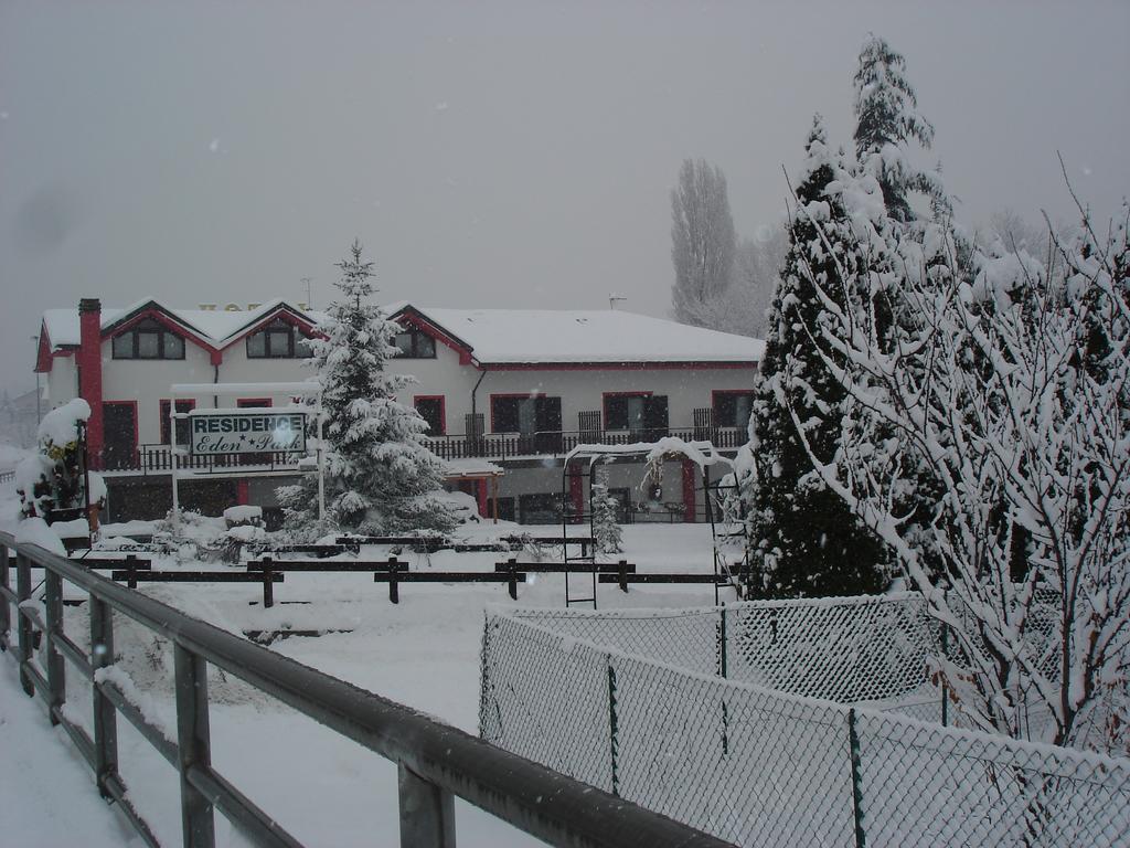 Residence Eden Park Aosta Bagian luar foto